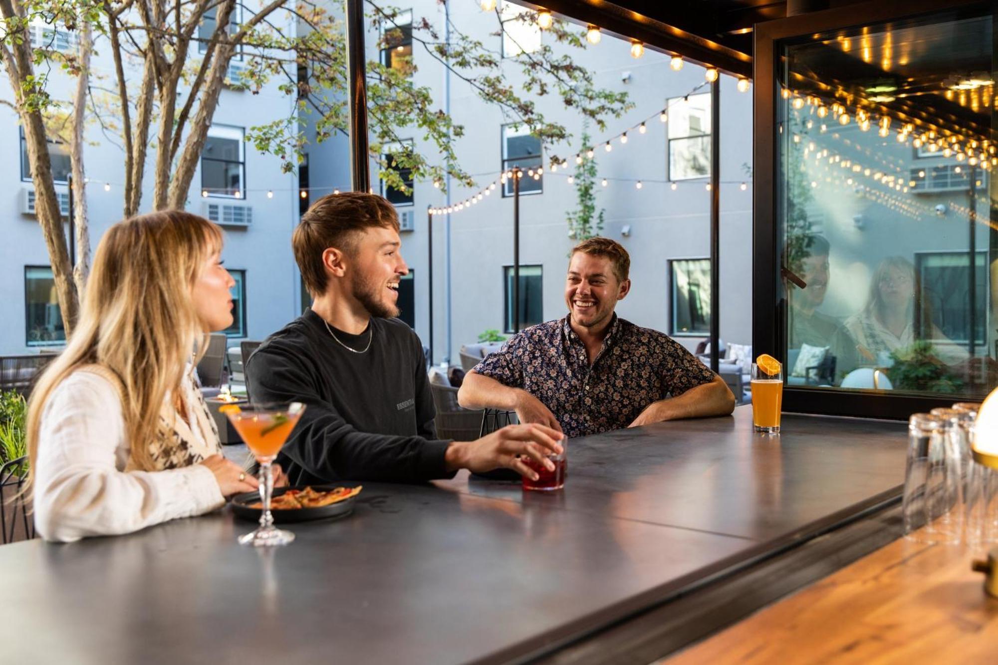 Voco The Darwin - Atlanta Midtown By Ihg Hotell Eksteriør bilde